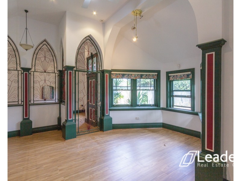 5 Mackintosh Road, Wheelers Hill VIC 3150