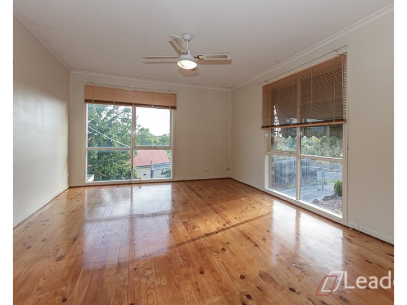 140 MANCHESTER ROAD, Mooroolbark VIC 3138