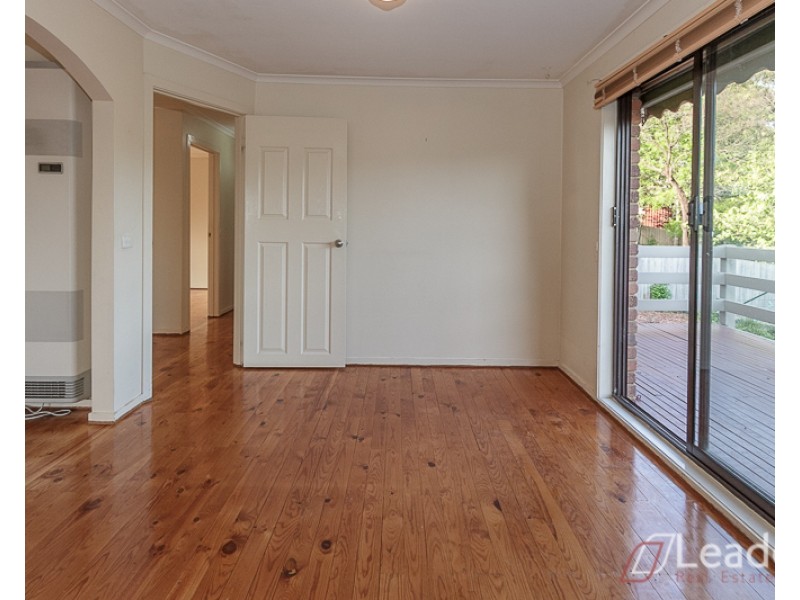 140 MANCHESTER ROAD, Mooroolbark VIC 3138