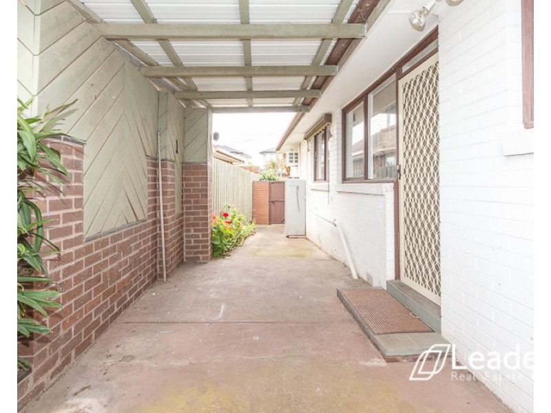 42 Banbury Street, Burwood East VIC 3151