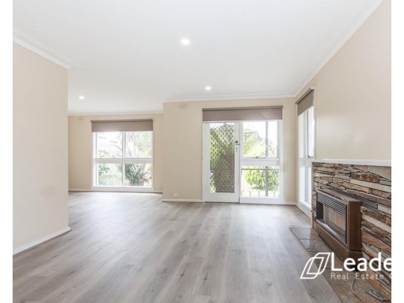 42 Banbury Street, Burwood East VIC 3151