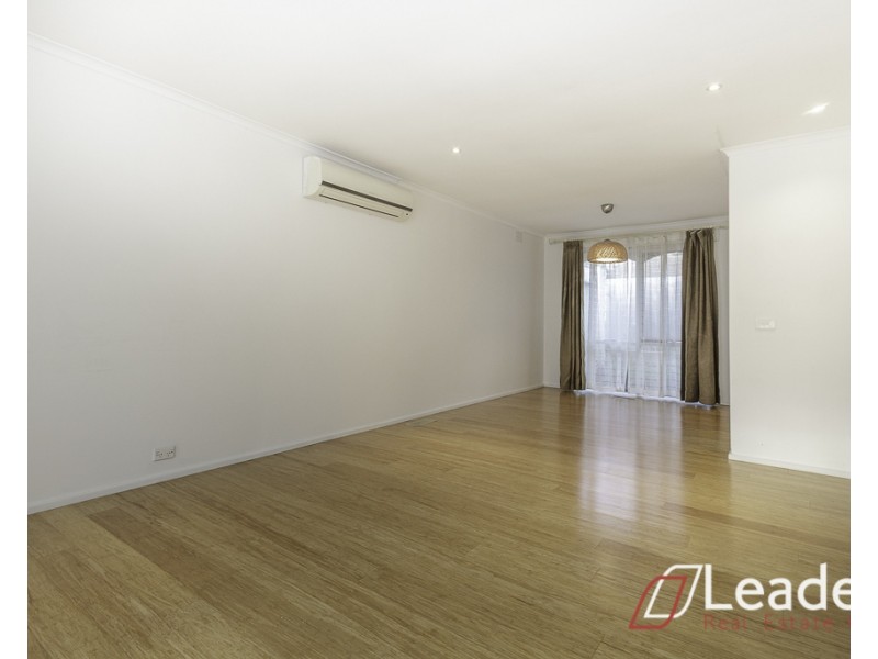 2/7 MILLER CRESCENT, Mount Waverley VIC 3149