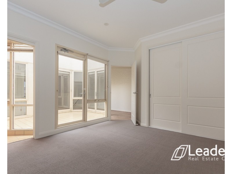 2/59 Wadham Parade, Mount Waverley VIC 3149