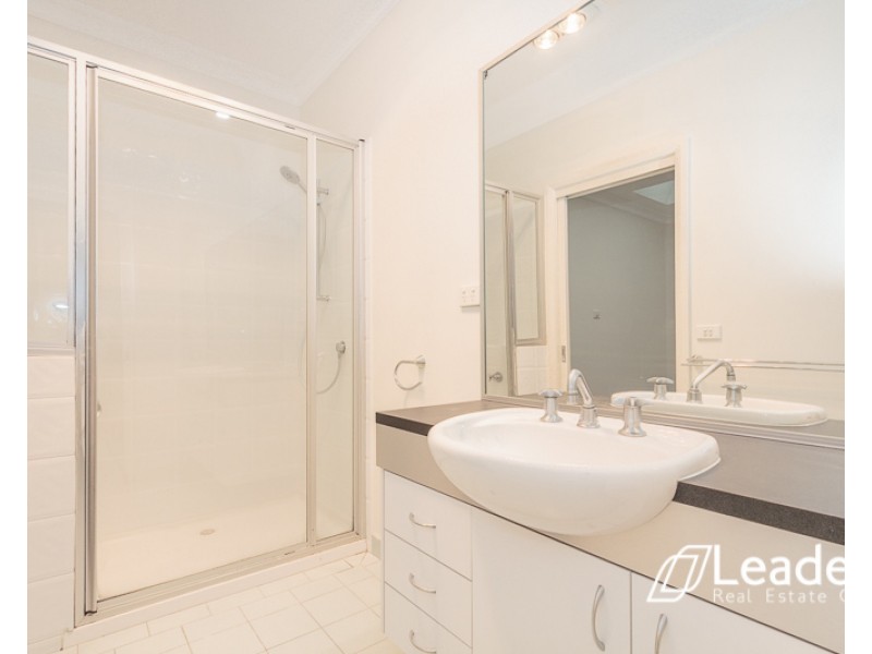 2/59 Wadham Parade, Mount Waverley VIC 3149