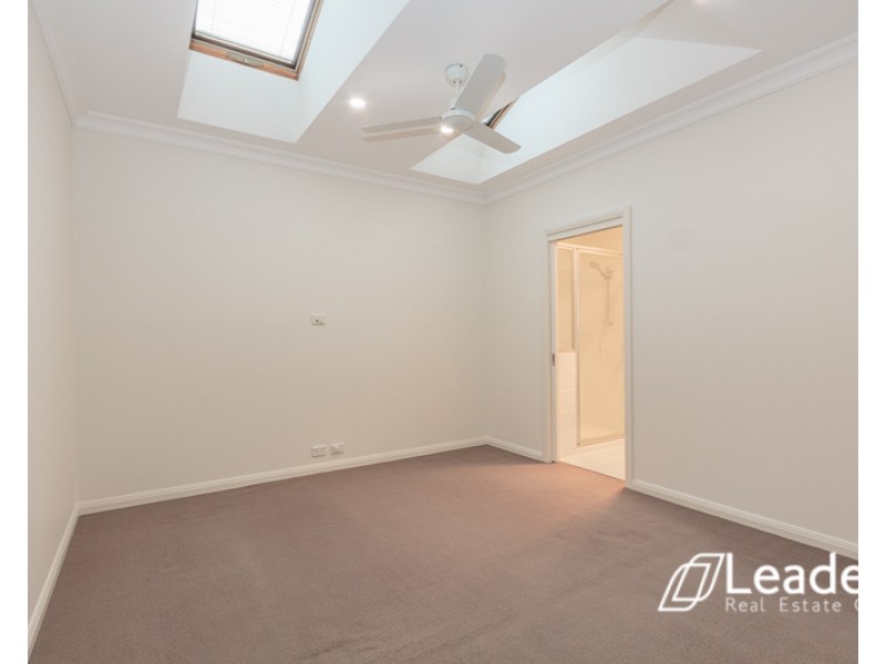 2/59 Wadham Parade, Mount Waverley VIC 3149