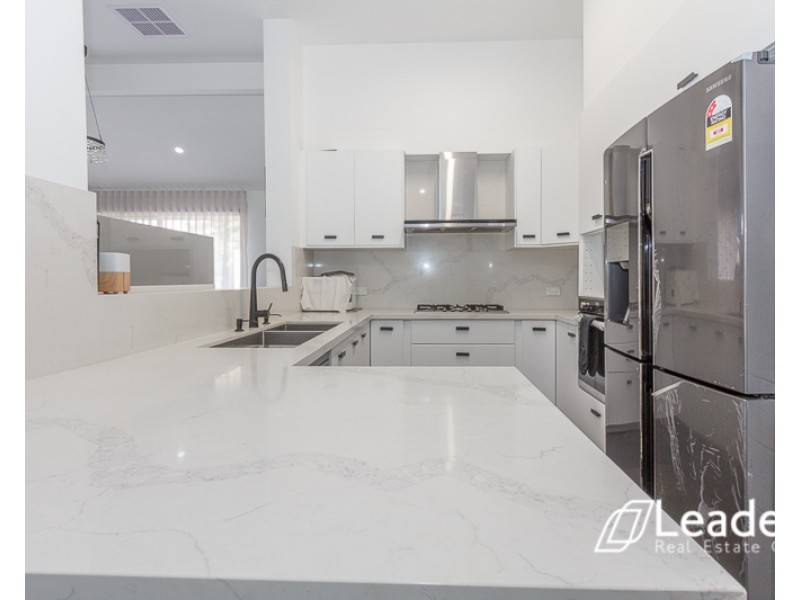 2/389 High Street Road, Mount Waverley VIC 3149