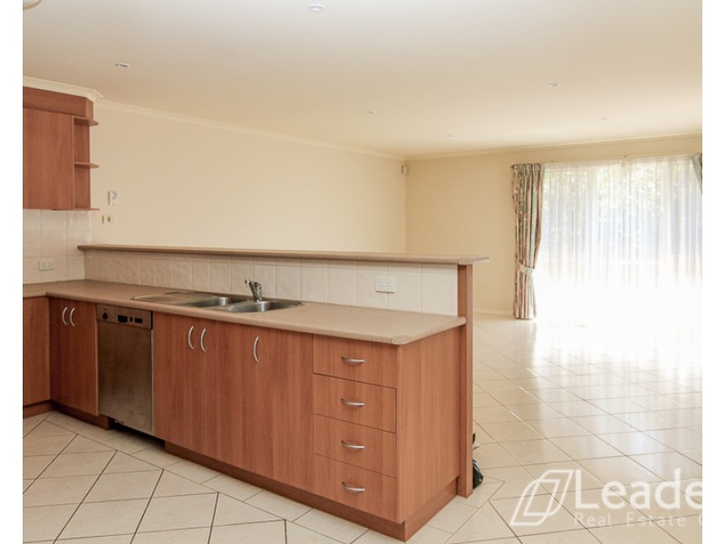 1/15 Charlotte Street, Glen Waverley VIC 3150