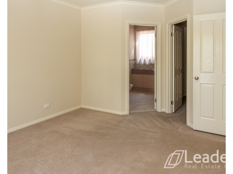 1/15 Charlotte Street, Glen Waverley VIC 3150