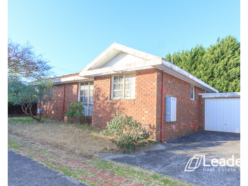 1/3 Newbigin Street, Burwood VIC 3125