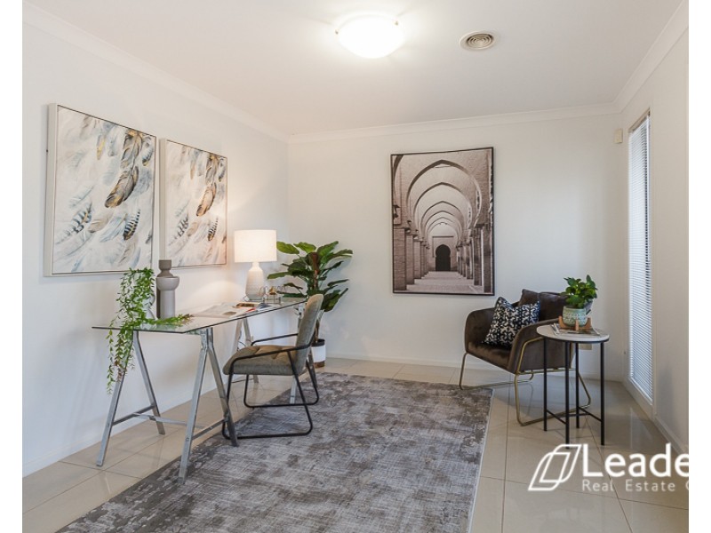 7 Water Stone Cove, Sanctuary Lakes VIC 3030