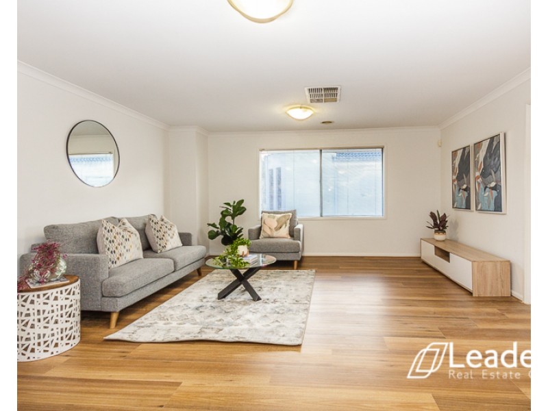 7 Water Stone Cove, Sanctuary Lakes VIC 3030