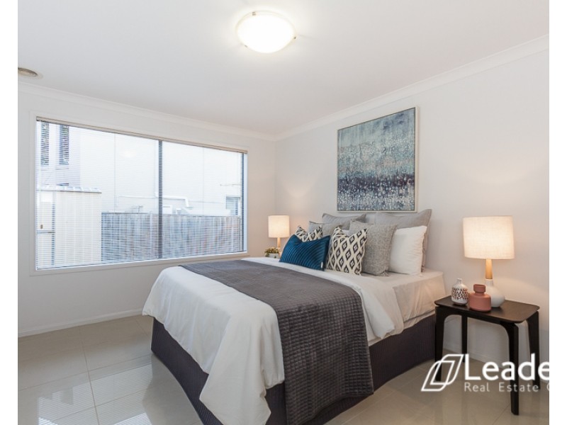 7 Water Stone Cove, Sanctuary Lakes VIC 3030