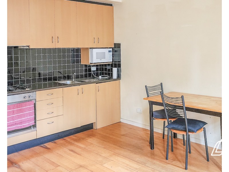 17/12 COLLINS WAY, Melbourne VIC 3004