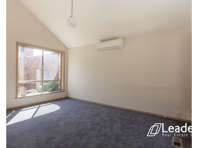 4/49 QUEENS AVENUE, Doncaster VIC 3108