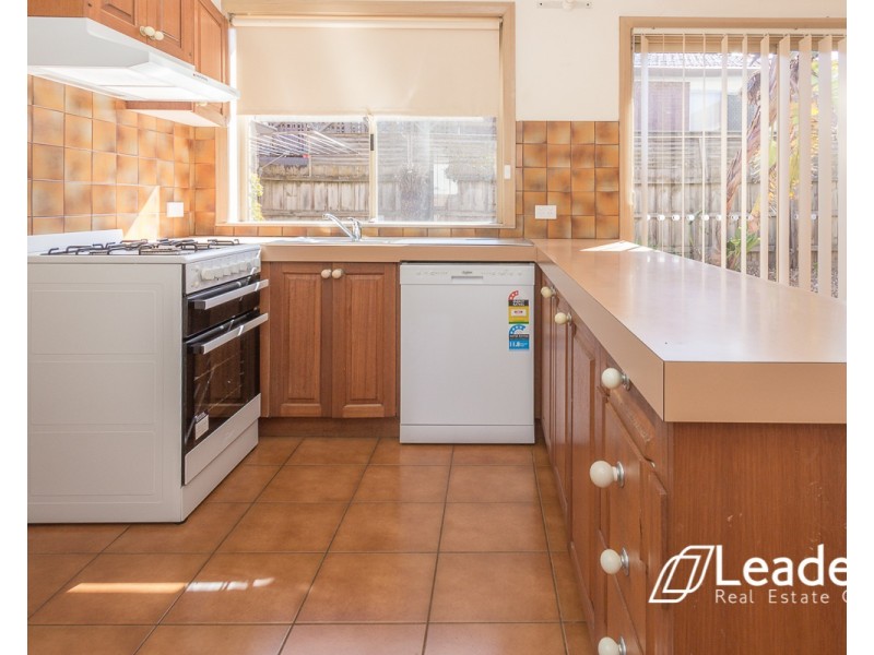 4/49 QUEENS AVENUE, Doncaster VIC 3108