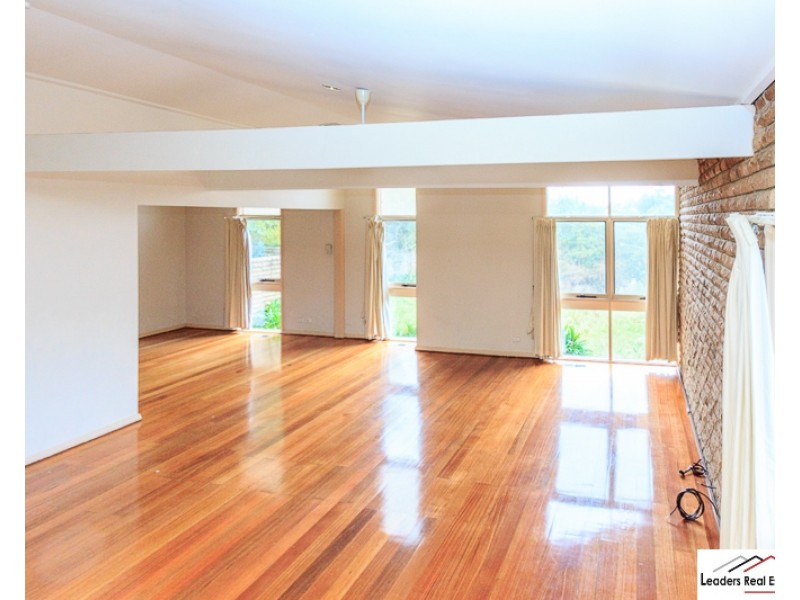 13 KAY STREET, Mount Waverley VIC 3149