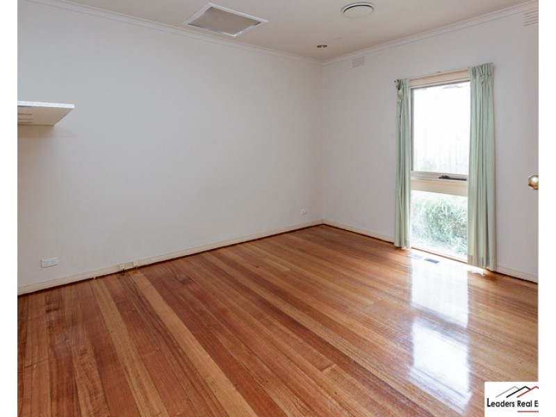 13 KAY STREET, Mount Waverley VIC 3149