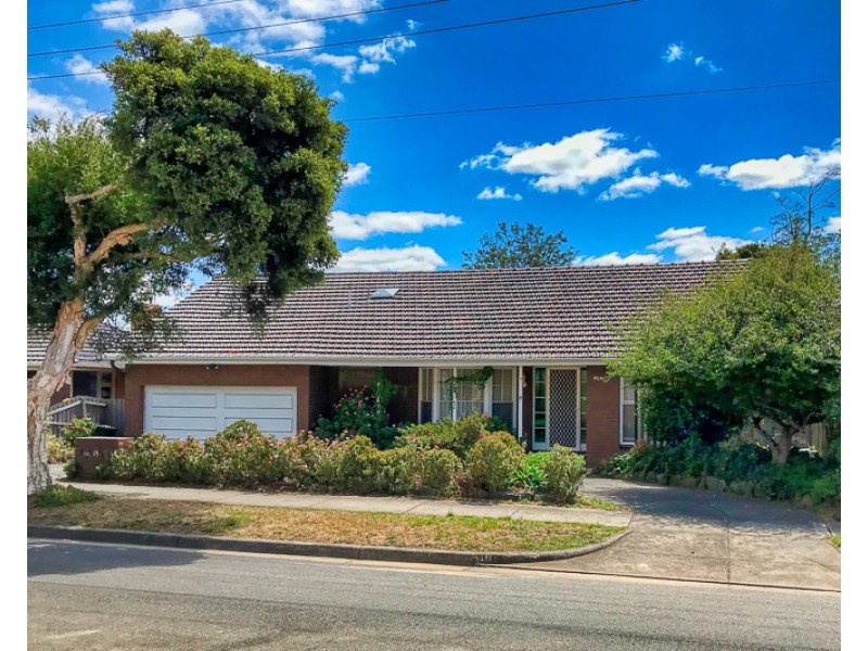 19 Townsend Street, Glen Waverley VIC 3150