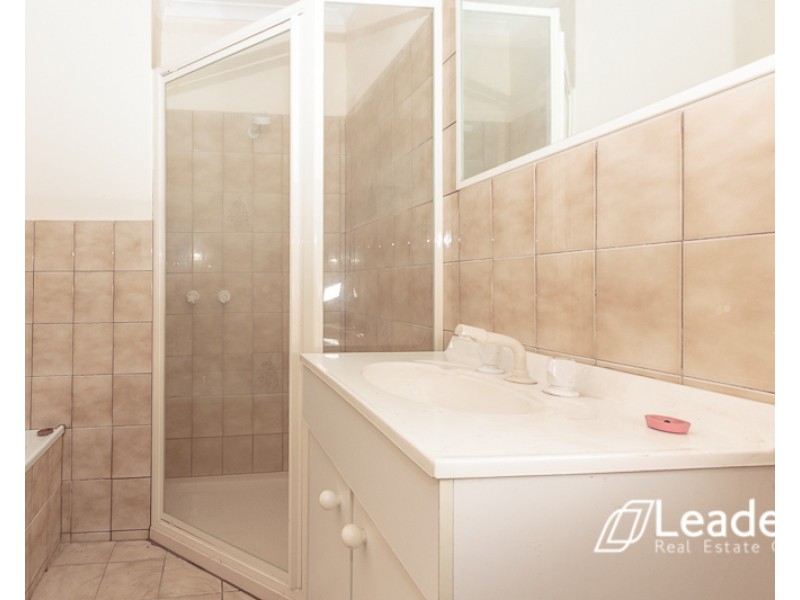 1/3 Newbigin Street, Burwood VIC 3125