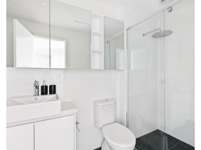 102/813 Toorak Road, Hawthorn East VIC 3123