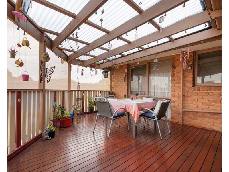 16 LONGTOWN COURT, Craigieburn VIC 3064
