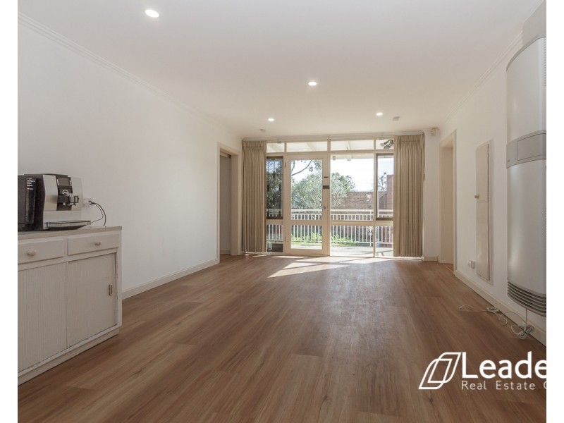 4 MACEDON AVENUE, Balwyn North VIC 3104