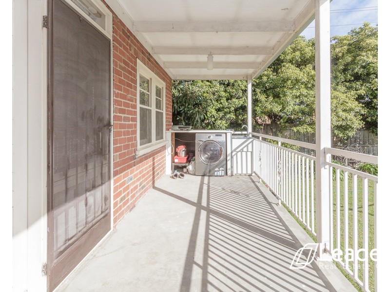 4 MACEDON AVENUE, Balwyn North VIC 3104