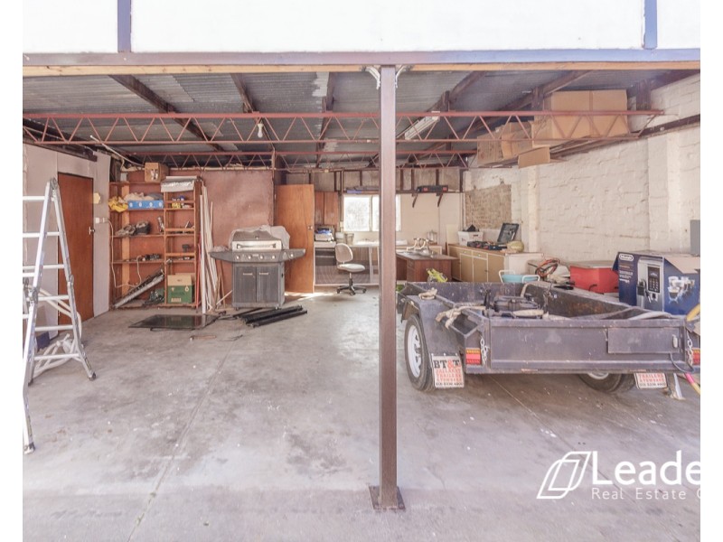 4 MACEDON AVENUE, Balwyn North VIC 3104