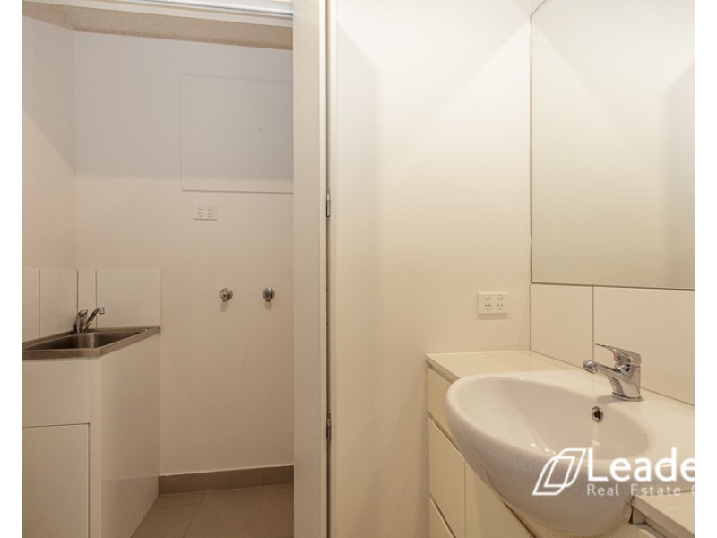 210/8 POWER AVENUE, Ashwood VIC 3147