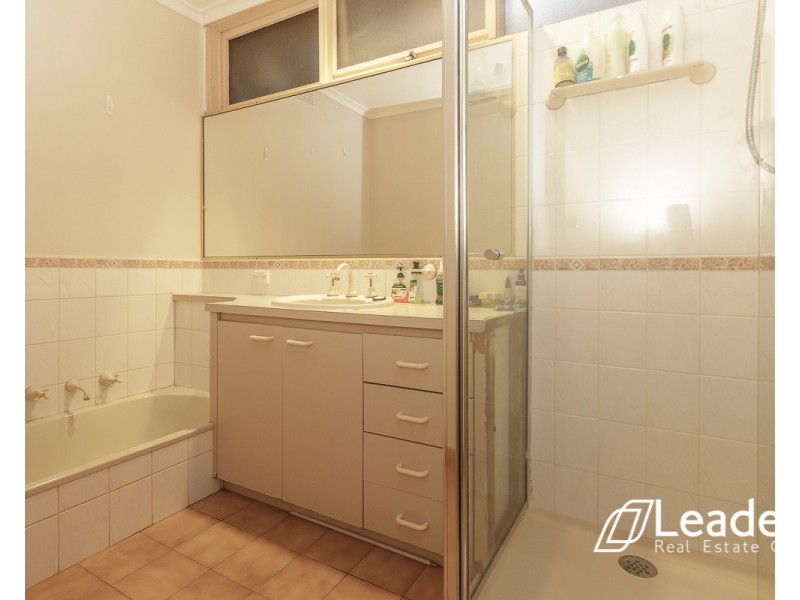 13 KAY STREET, Mount Waverley VIC 3149