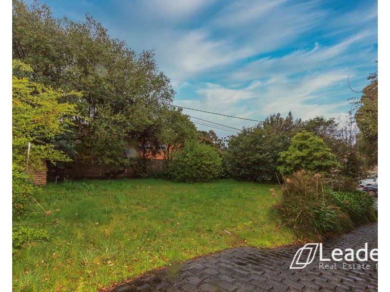 13 KAY STREET, Mount Waverley VIC 3149