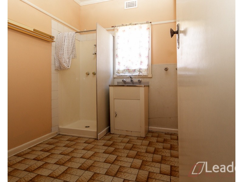 44 Glenbrook Avenue, Clayton VIC 3168