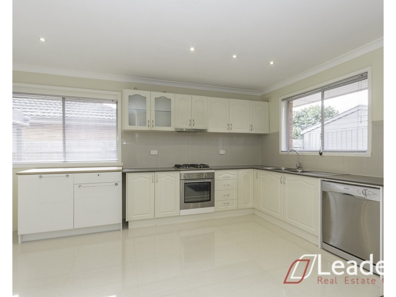 6 GLENCANNON CRESCENT, Clayton South VIC 3169