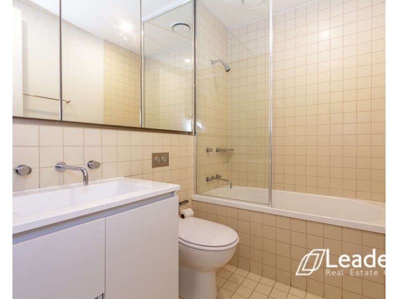 25/2 HORIZON DRIVE, Maribyrnong VIC 3032