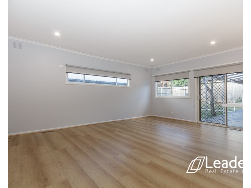 21 EDINBURGH ROAD, Blackburn South VIC 3130