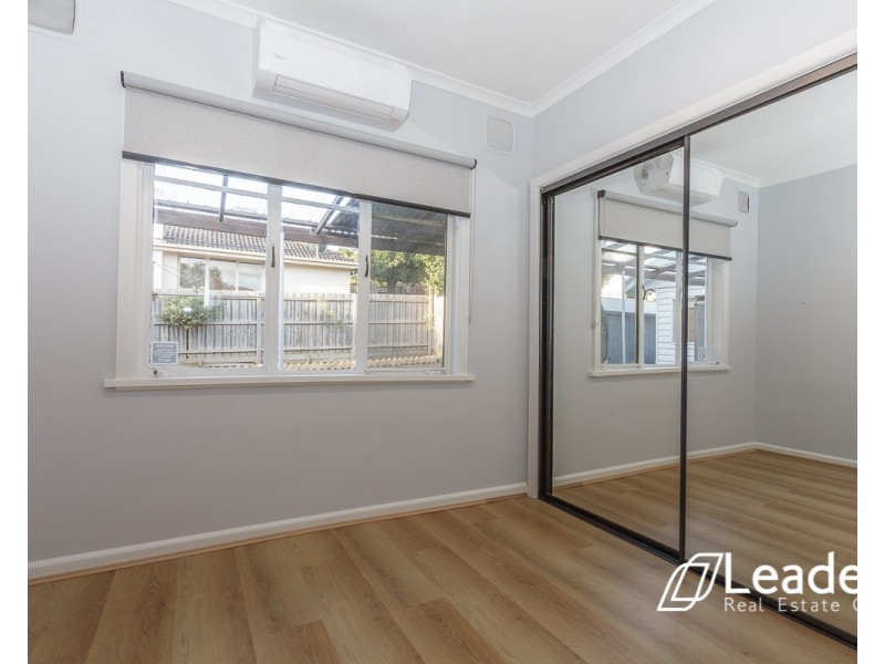21 EDINBURGH ROAD, Blackburn South VIC 3130