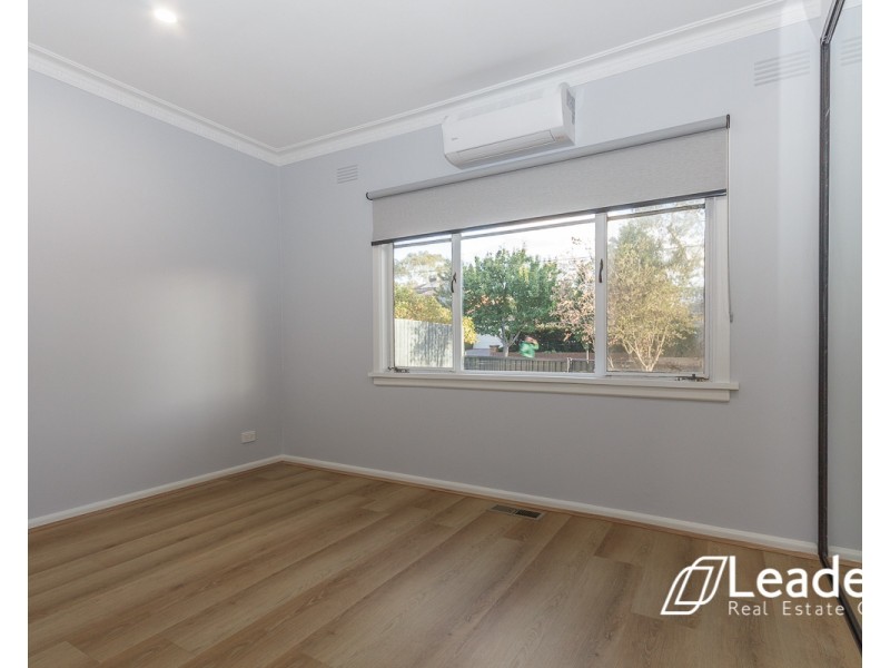 21 EDINBURGH ROAD, Blackburn South VIC 3130