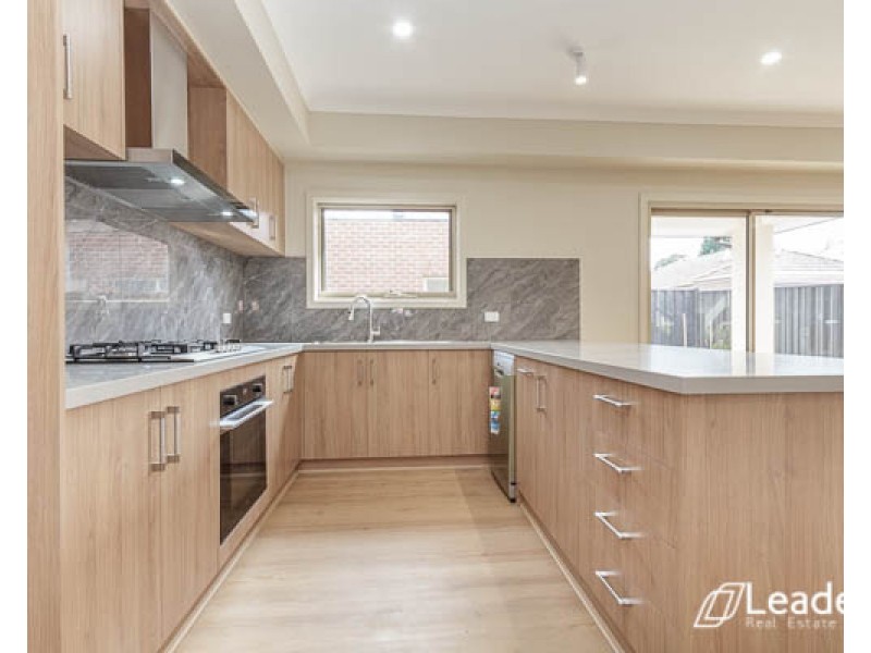 1/4 BOX AVENUE, Forest Hill VIC 3131