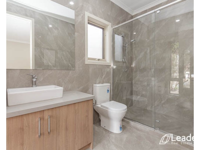1/4 BOX AVENUE, Forest Hill VIC 3131