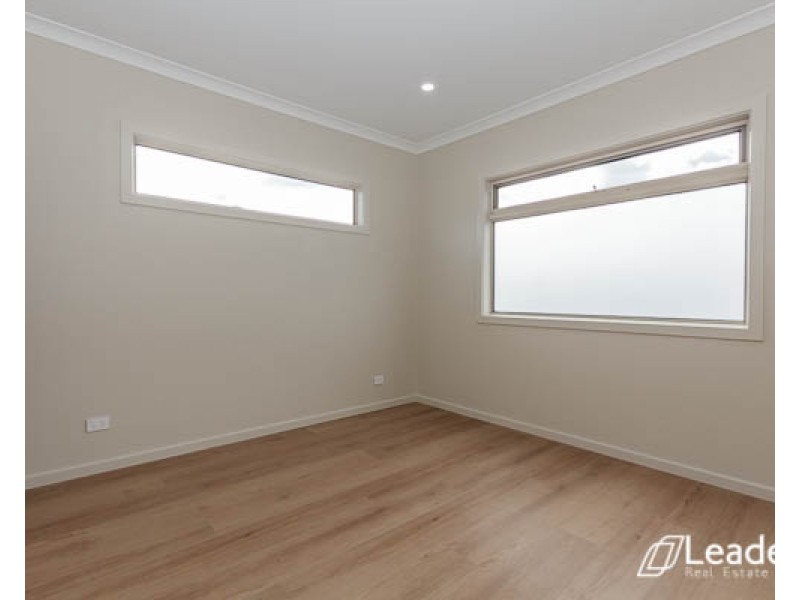 1/4 BOX AVENUE, Forest Hill VIC 3131