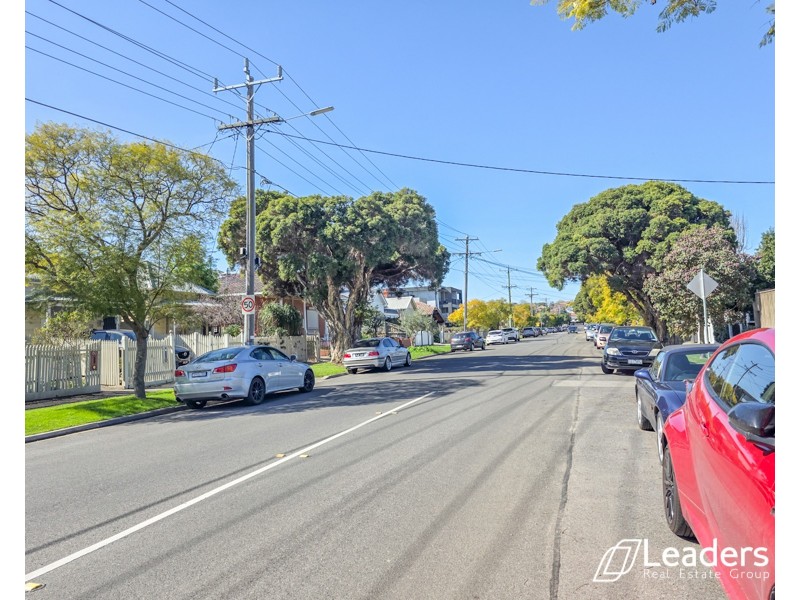 61 ROSEBERRY STREET, Ascot Vale VIC 3032