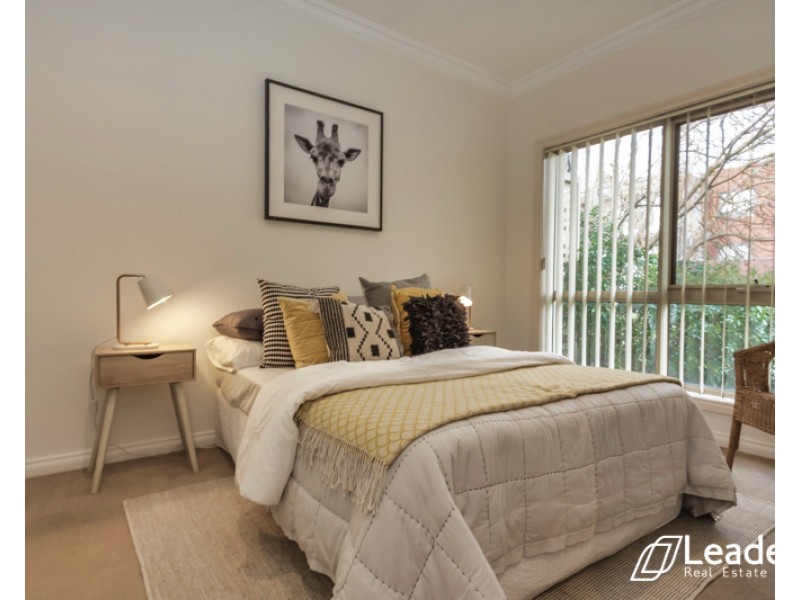2/23 Barbara Avenue, Glen Waverley VIC 3150