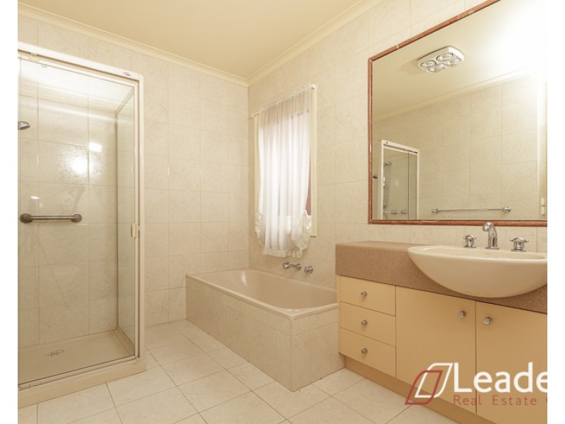 2/15 CHARLOTTE STREET, Glen Waverley VIC 3150
