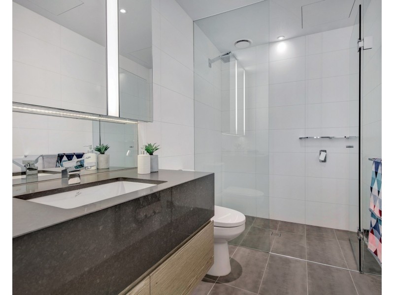 102/32 Warleigh Grove, Brighton VIC 3186