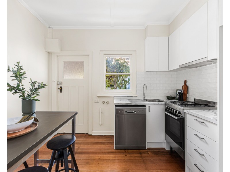 2/18 Duke Street, St Kilda VIC 3182