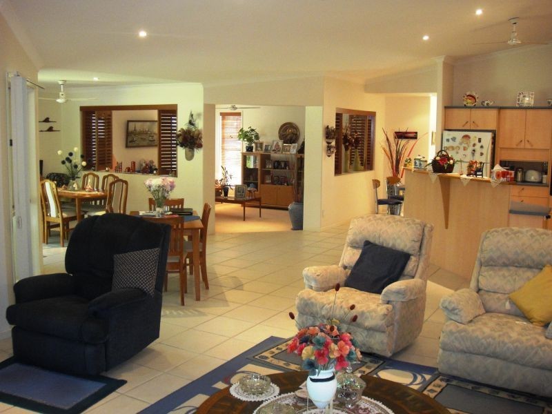 125 Mountain Creek Road, Buderim QLD 4556
