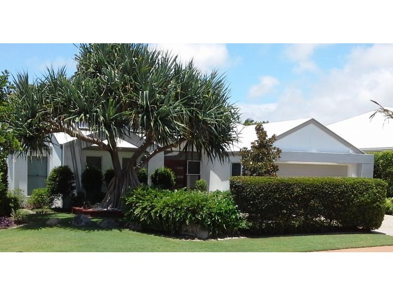 10 Inverness Place, Peregian Springs QLD 4573