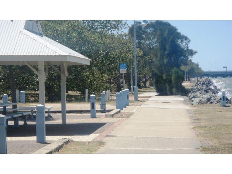 1A Eighteenth Avenue, Brighton QLD 4017