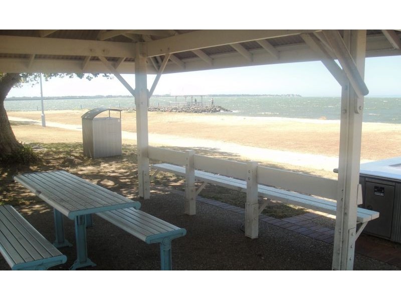 1A Eighteenth Avenue, Brighton QLD 4017