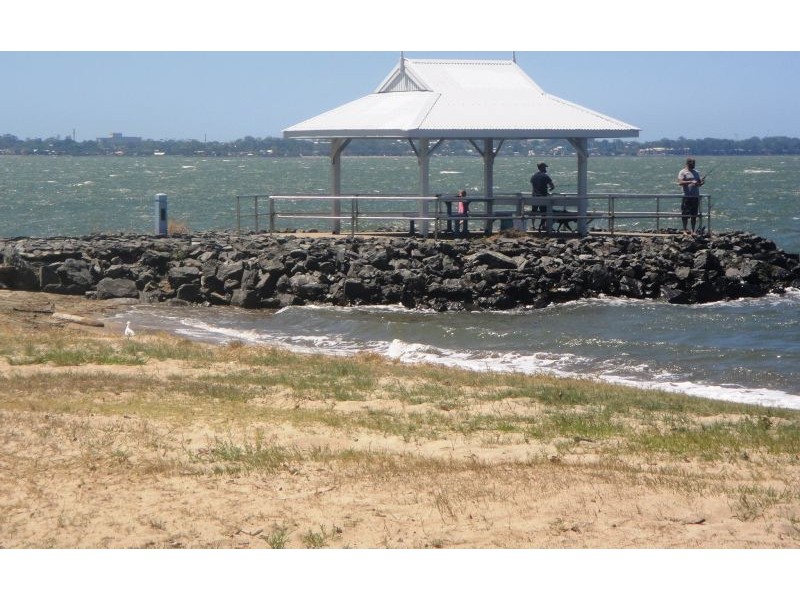 1A Eighteenth Avenue, Brighton QLD 4017